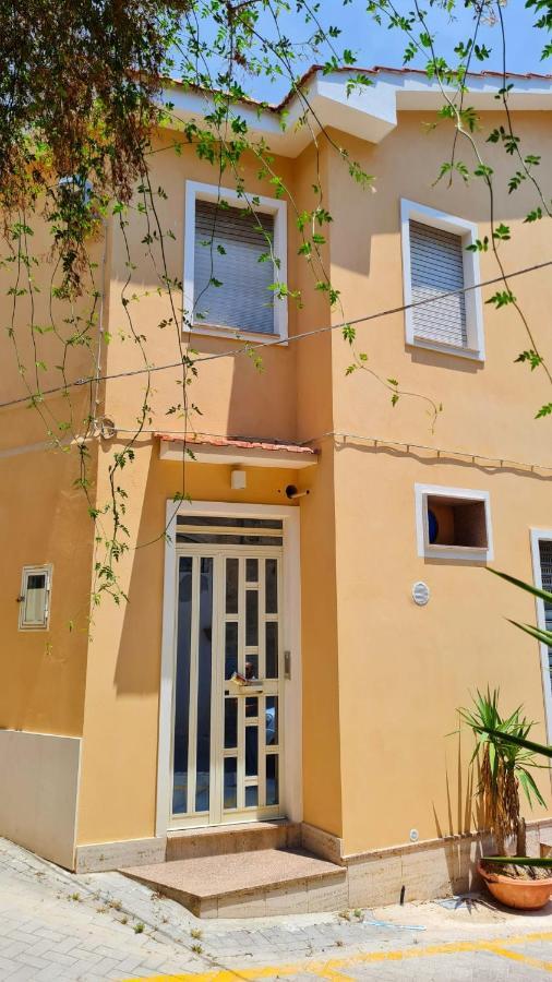 Casa Vacanze La Melagrana Módica Exterior foto