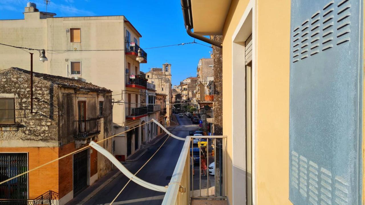 Casa Vacanze La Melagrana Módica Exterior foto